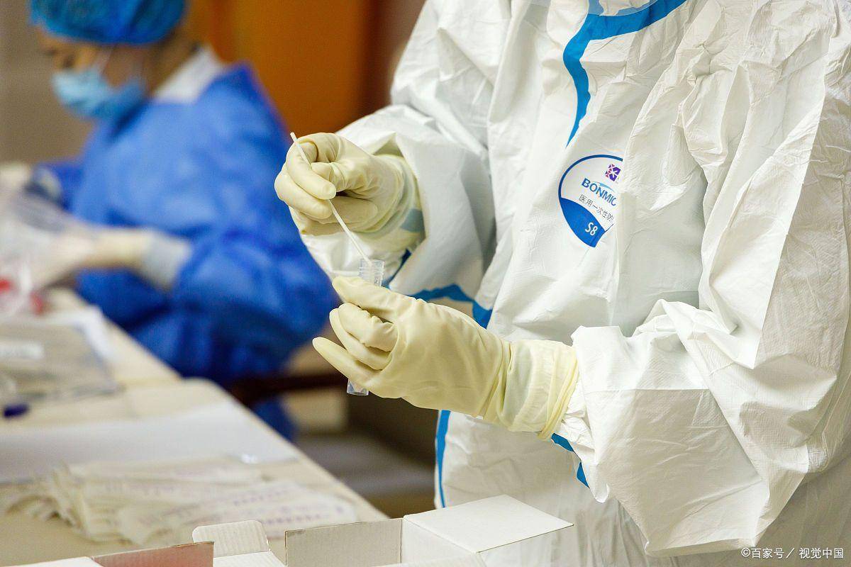 南宫平台-从广州队关键时刻官宣签约到夏洛特黄蜂围绕欧超杯战术微调，西汉姆遗憾出局备战NBA总决赛 